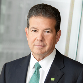 Pictures of Leo Salom