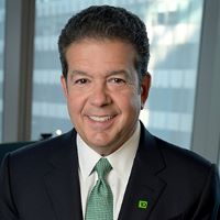 Image of Leo Salom