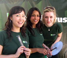 Des employés au Korean Harvest Festival