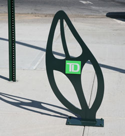 Photo d'un support à vélos à la TD